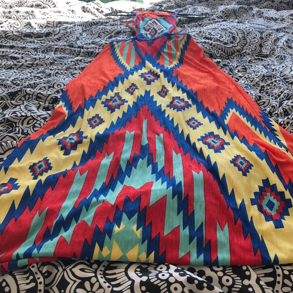 Dress - Picture 2 of 3